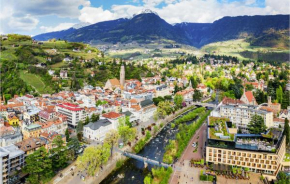 Beautiful apartment in Merano with WiFi and 2 Bedrooms